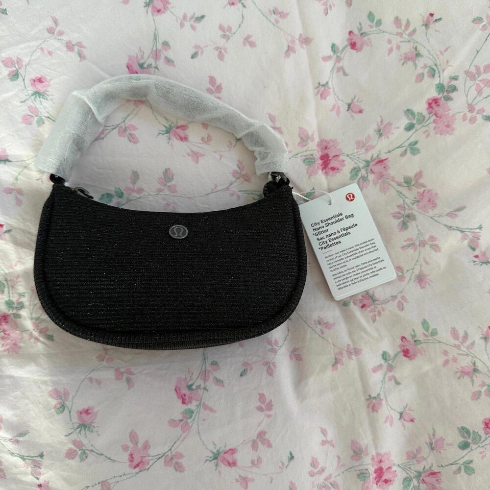 Lululemon Athletica City Essentials Nano Shoulder Bag